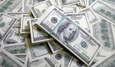 В Казахстане снова снизился курс доллара