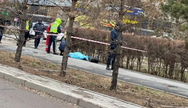 В Астане на улице обнаружили труп женщины