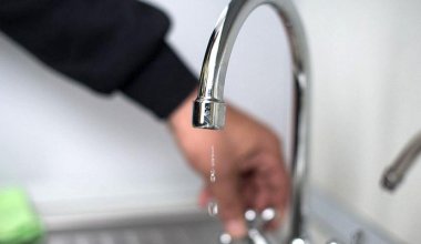 Жителям Алматы отключат горячую воду