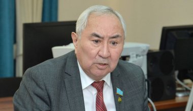 Дайрабаев опроверг слова мужчины, которого якобы держали в рабстве его сыновья