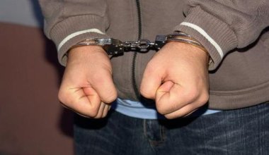В Кыргызстане задержали подозреваемого в более 10 кражах казахстанца
