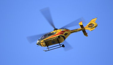 Вертолет привлекли для тушения пожара в Абайской области