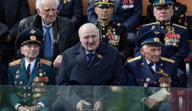 Не собираюсь умирать, будете еще долго мучаться со мной - Лукашенко