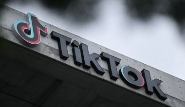 В Казахстане детям запретят регистрироваться в TikTok, Instagram и "ВК" без разрешения родителей