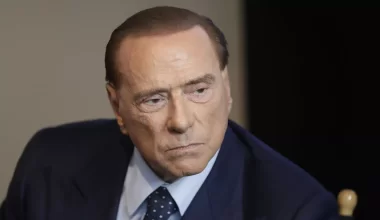 Умер экс-премьер Италии Сильвио Берлускони