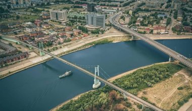 Атырау могут разделить на два района