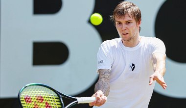 Казахстанский теннисист вышел в четвертьфинал турнира АТР 500 в Галле