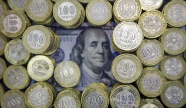 Нацбанк не вмешивается в рыночное курсообразование, заявил Пирматов