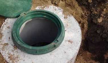 В Акмолинской области трехлетний ребенок утонул в септике строящегося детсада