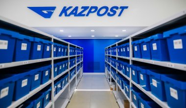 «Казпочта» приостановила прием и отправку денег в российскую компанию