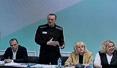 Алексея Навального приговорили к 19 годам особого режима