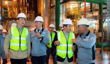 Жакупов лично занялся решением ​энергетических проблем нефтегазового комплекса Атырауской области