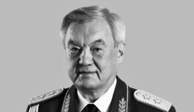 Умер первый глава КНБ Казахстана