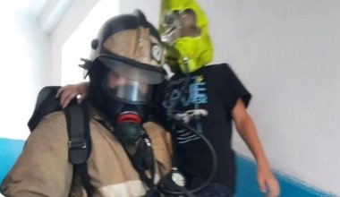 В жилом доме в Семее возник пожар