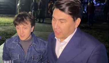 Казах Азамат Мусагалиев поддержал российских военных и посетил "ДНР"