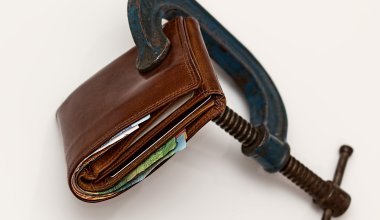 Казахстанцы стали больше тратить на алкоголь: в каких регионах граждане пьют больше всего