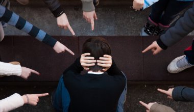 Уровень жертв буллинга среди детей увеличился в Казахстане