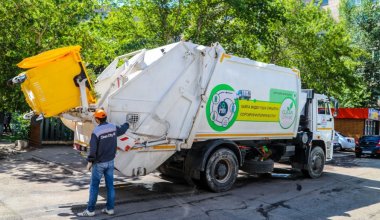 Поднятие цен на вывоз мусора рассматривают в Казахстане