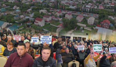 Частники, не мешайте, или Почему в Павлодаре «освистали» акимат и сорвали слушания по корректировке генплана