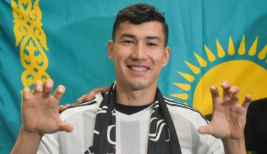 Бахтиеру Зайнутдинову разбили лицо в матче за "Бешикташ"