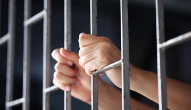 В Актау мужчина получил тюремный срок за помятый бампер