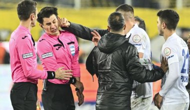 Чемпионат Турции по футболу приостановили из-за шокирующего избиения судьи