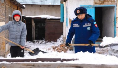 "10 добрых дел": как ЧС-ники Астаны помогли горожанам