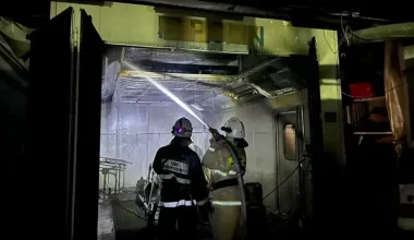 В Алматы разгорелся пожар