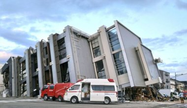 Токаев выразил соболезнования премьер-министру Японии