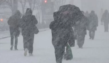 В каких регионах Казахстана объявили штормовое предупреждение