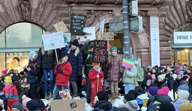 Массовые протесты против ультраправых вспыхнули в Германии