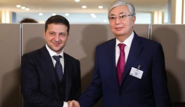 Токаев поговорил с Зеленским