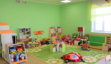 В Атырау воспитательница детсада ударила больного ребенка