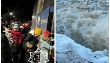 В селе Коянды продолжают откачивать воду после митинга