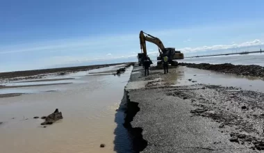 На каких республиканских трассах Казахстана ограничили движение