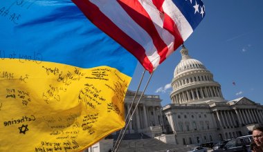 Сенат США окончательно утвердил пакет помощи Украине