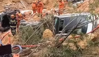 19 человек погибли при обрушении автомагистрали в Китае
