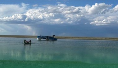 Санитарный самолёт перевернулся в Казахстане: на борту был пациент с инфарктом