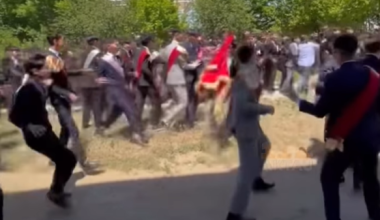 Видео шокировало Казнет: в Мангистау выпускнили устроили массовую драку