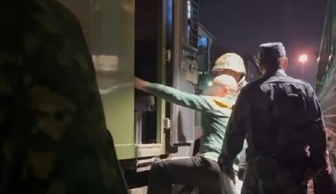 Подозреваемого в убийстве казахстанца экстрадировали из России