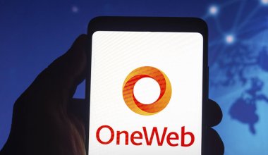 Сроки запуска спутникового интернета от OneWeb передвинули в Казахстане