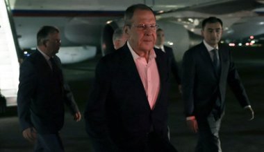 Глава МИД России Лавров прибыл в Казахстан