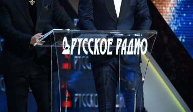 Смеялись над разрезом глаз казахов: в "Русском радио" отреагировали на скандал