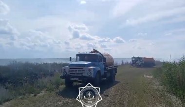 В Астане произошёл пожар у озера Талдыколь
