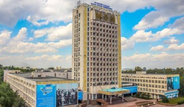 Смерть подростка в фонтане КазНУ: точную причину установят дополнительные экспертизы