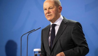 Канцлер Германии призвал Россию прекратить войну в Украине и попытки её захватить