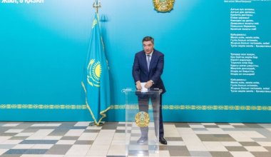 Премьер-министр проголосовал на референдуме по строительству АЭС