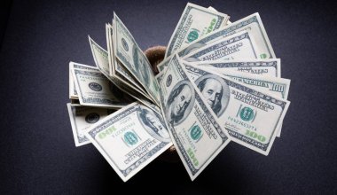 Курсы валют: как подорожал доллар в обменниках Казахстана
