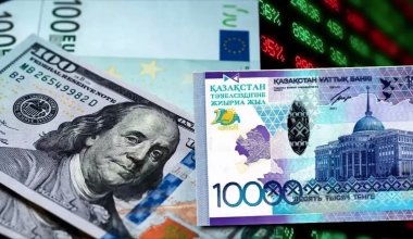 Цена за доллар в обменниках Казахстана доходит до 536 тенге