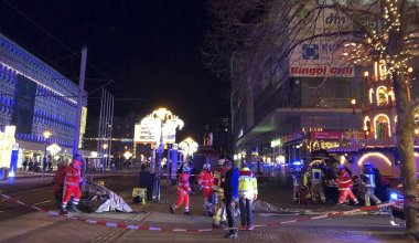 Двое погибших и 60 пострадавших: что известно о нападении в Германии